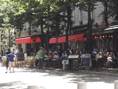60  Café des Hauteurs 　パリ