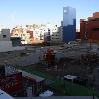 お散歩写真　高崎駅前のビブレの解体工事。　２７　　