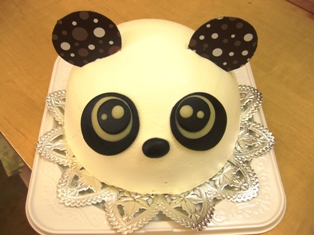 『お誕生日ケーキ☆パンダとトミカ』