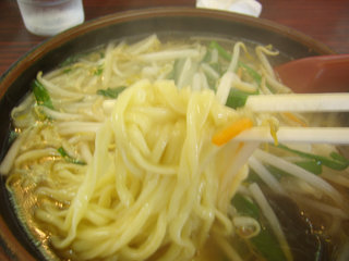 シャキシャキ感が旨い！もやしラーメン＠ラーメンハウス蘭蘭