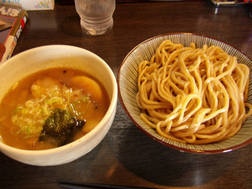 濃厚なアゴだし豚骨のつけ麺　景勝軒総本店＠前橋