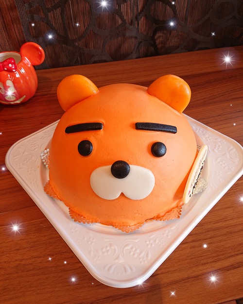 『いろいろなお誕生日ケーキ☆ドーム型』