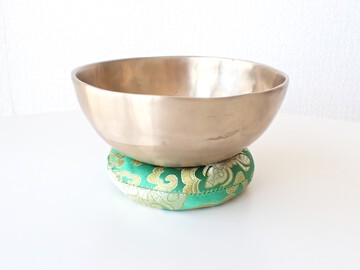 ☆4月4日　新入荷☆シンギングボウル