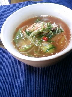 茎わかめと水菜のスープ